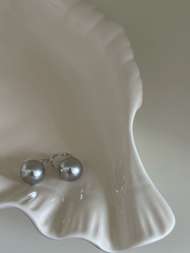 耳夹银灰色珍珠正圆质感真多麻