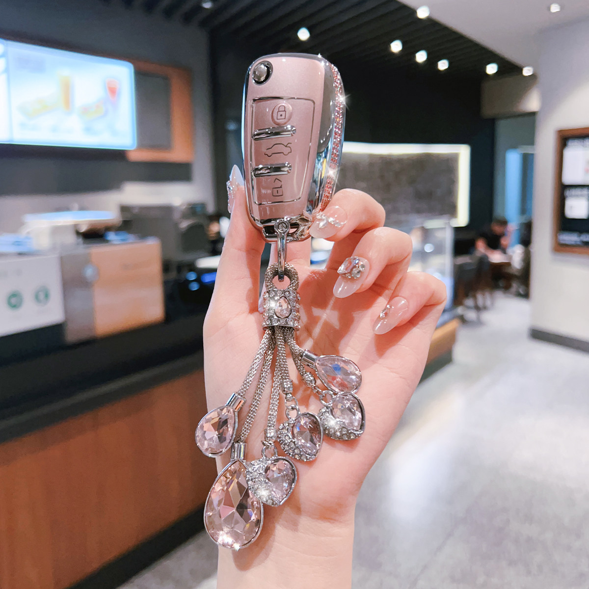 适用奥迪Q3钥匙套老款Q7/Q5/TT折叠钥匙包Q2L/A3/A1保护壳男女扣