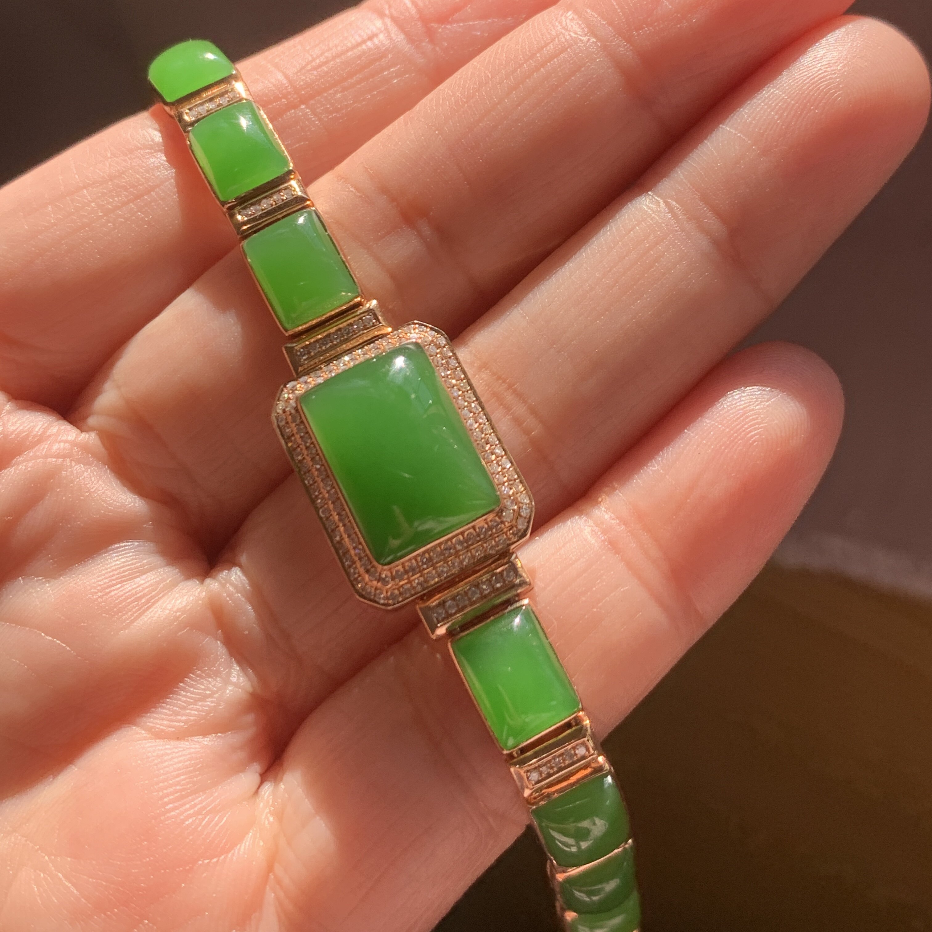 毕业级别和田玉碧玉苹果绿18k金手链极高色乌兰乌德苹果绿手牌