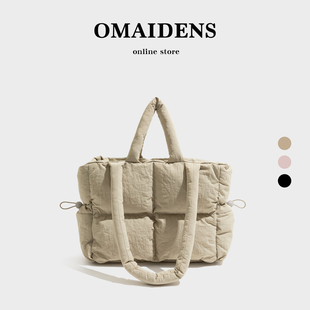 橙子少女复古纯色夹棉包包2025秋冬新款 棉服手提包柔软单肩托特包