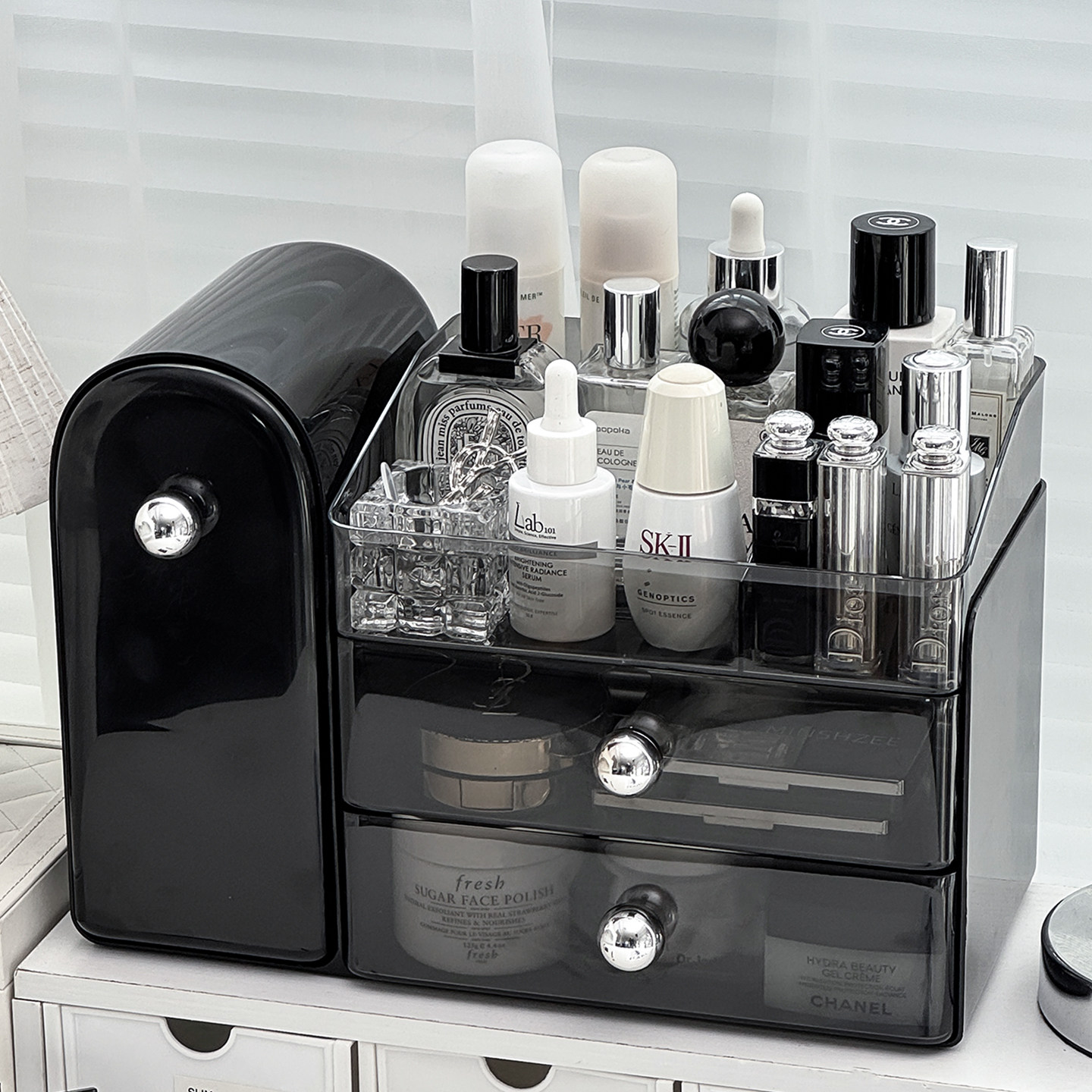 高级感化妆品收纳盒桌面旋转化妆刷筒大容量梳妆台香水口红置物架