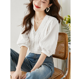白色衬衫 正品 复古V领蕾丝钩花减龄中袖 2025夏法式 上衣 哥家新女装
