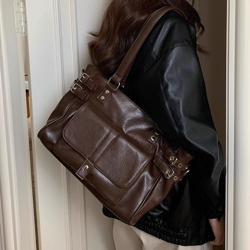 秋冬2025新款复古咖色百搭大容量通勤托特包韩版学院风单肩斜挎包