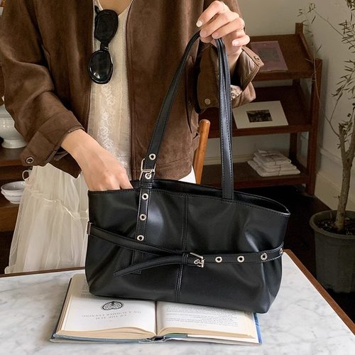 小众设计韩版腋下包秋冬单肩包