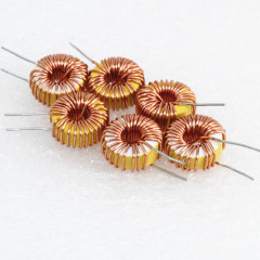 cuộn cảm cao tần Cuộn cảm vòng từ 5026 22UH cung cấp điện lõi sắt chống nhiễu vòng lõi cuộn cảm vết thương vòng màu vàng và trắng cuộn dây cảm ứng công dụng của cuộn cảm là cuộn cảm 100uh