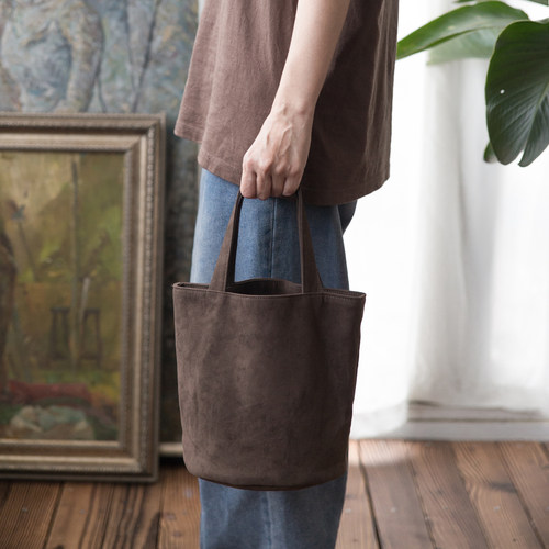 复古文艺咖色水桶包手提袋