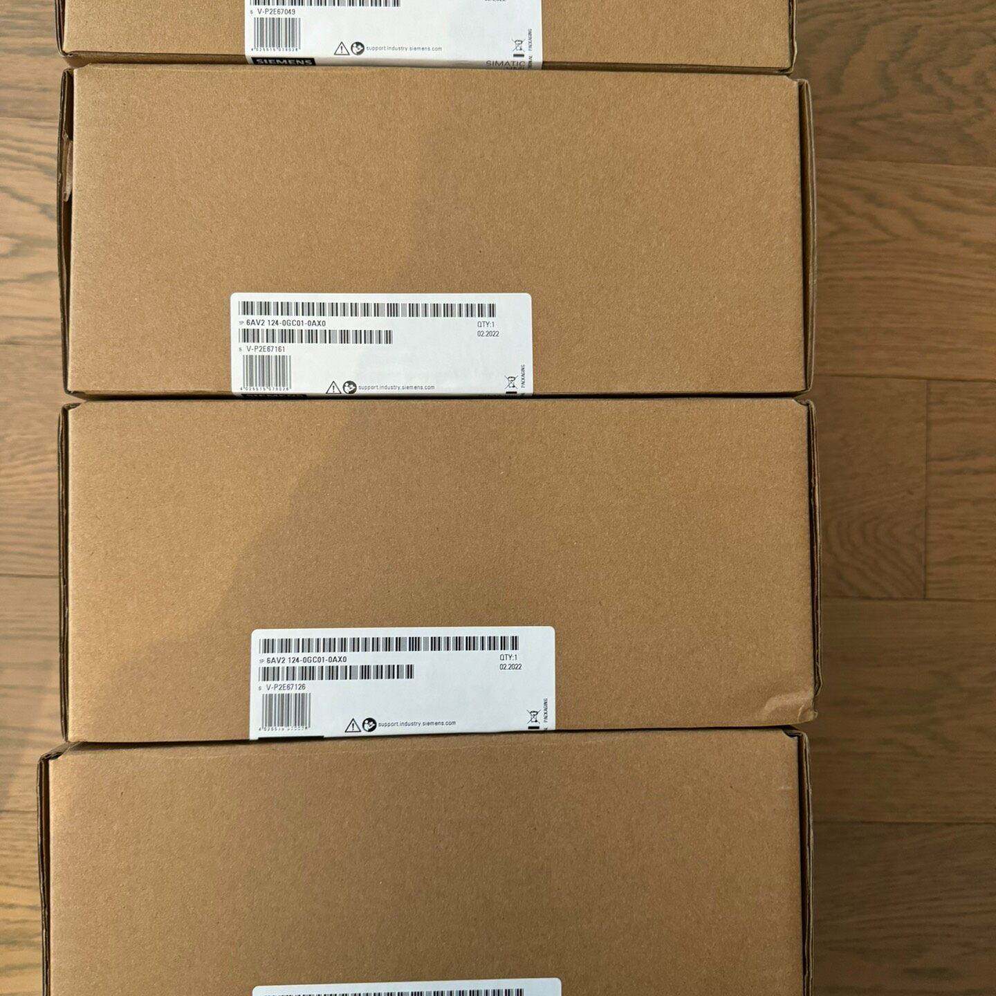 可维修触摸屏TP700，124-0GC01，未开封，