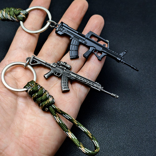 QBZ191枪模钥匙扣金属射击游戏周边95步枪武器模型包挂件伞绳挂饰