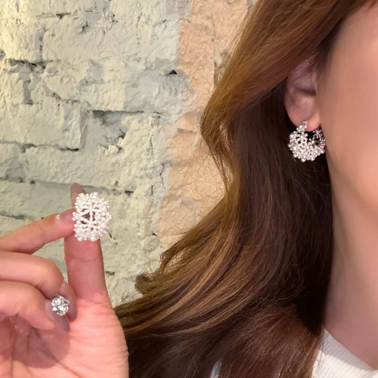 韩系甜美气质镂空蕾丝花朵耳环女轻奢小众高级感甜美气质耳钉