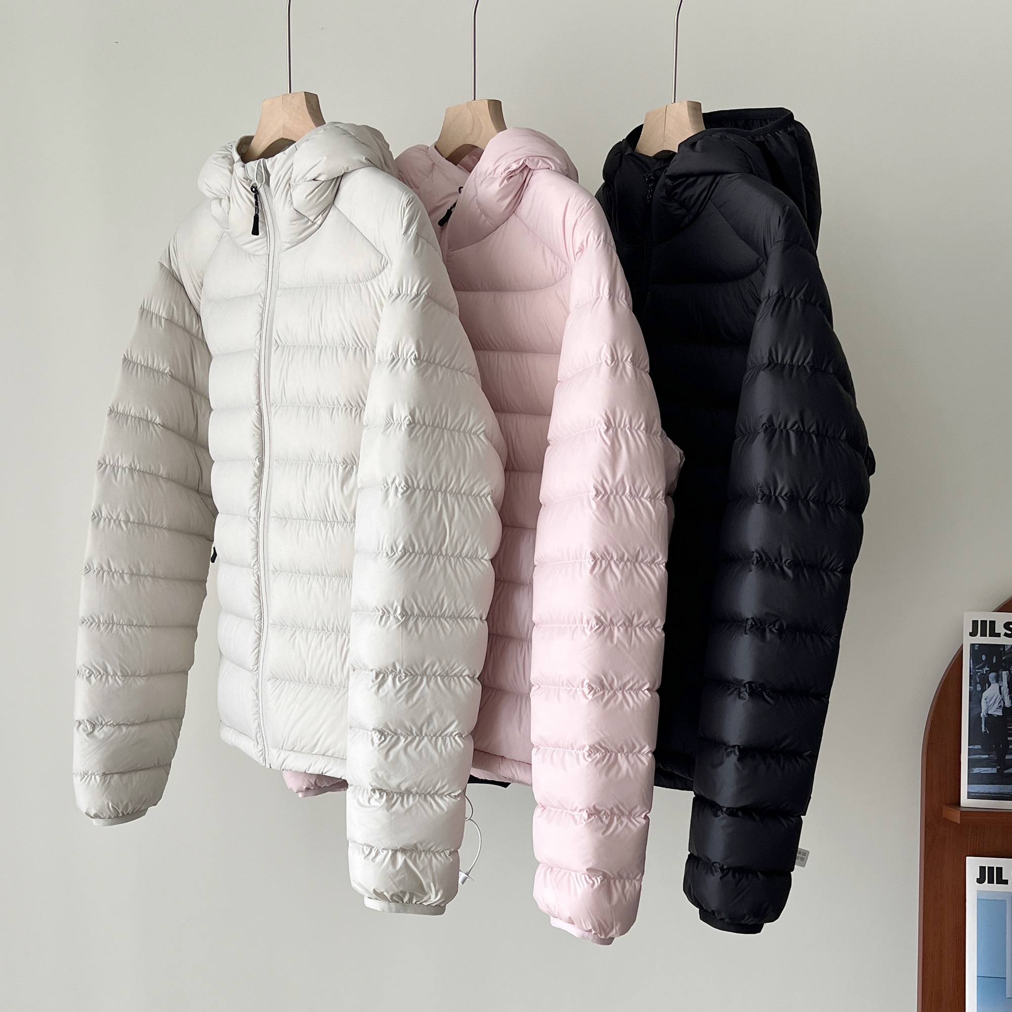 消光尼龙鹅绒泡芙连帽排骨羽绒服