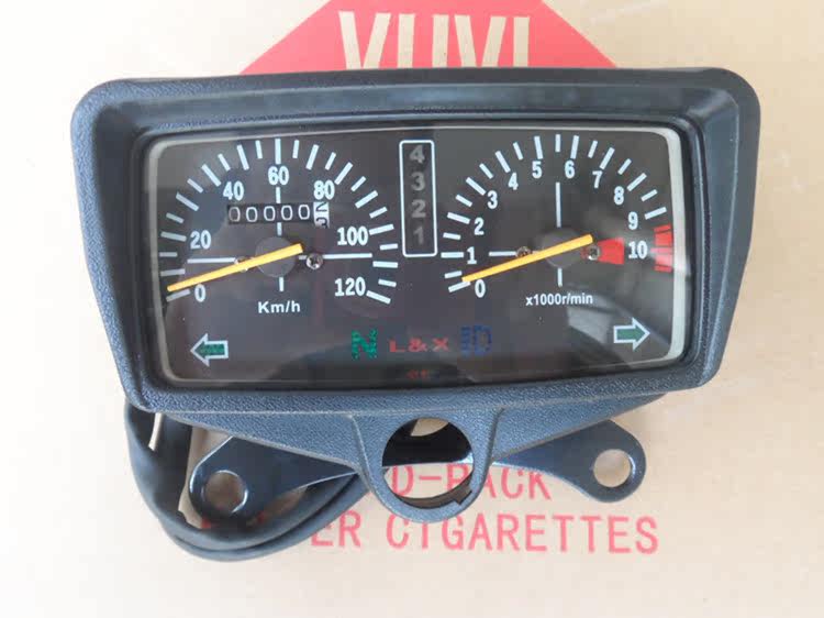 摩托车仪表ZJ125珠江公里表CG125码表JD捷达里程表幸福XF咪表总成