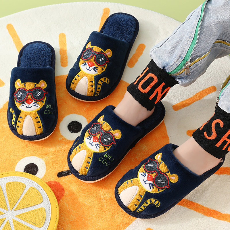 儿童棉拖鞋地板拖远创卡通秋冬款