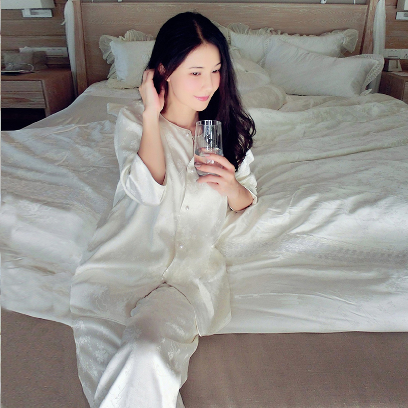 真丝暗花舒适休闲睡衣女长袖套装