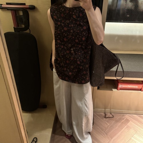 2026夏季新款100棉复古慵懒显瘦百搭圆领无袖背心女设计感小众