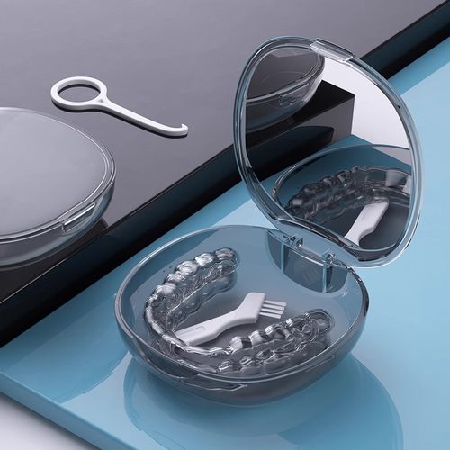 隐形牙套盒子正畸保持器收纳盒牙齿矫正器便携式放假牙储存盒可爱
