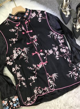 梵丽雪纽扣新中式常规刺绣马夹