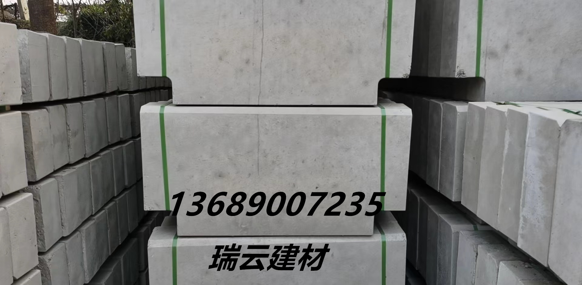 厂家直销成都水泥路沿石 路缘石路平石 护坡砖 绿化砖 接受定制