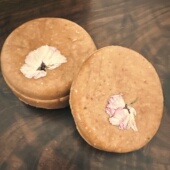 去油蓬松 进口原料氨基酸精油洗头皂氨基酸洗发饼 山楂玫瑰盐