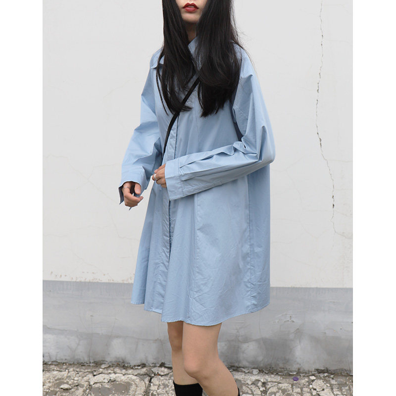 CHIC CV 2025新款连衣裙女设计感气质法式复古宽松休闲衬衫过膝裙