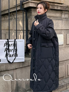 时尚菱格羽绒服女2024新春新款宽松中长款过膝加厚白鸭绒外套黑色
