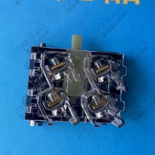 现货 CR104PTY210 配件 触点底座 盖子 CR104PXC91 CR104PTYZ153