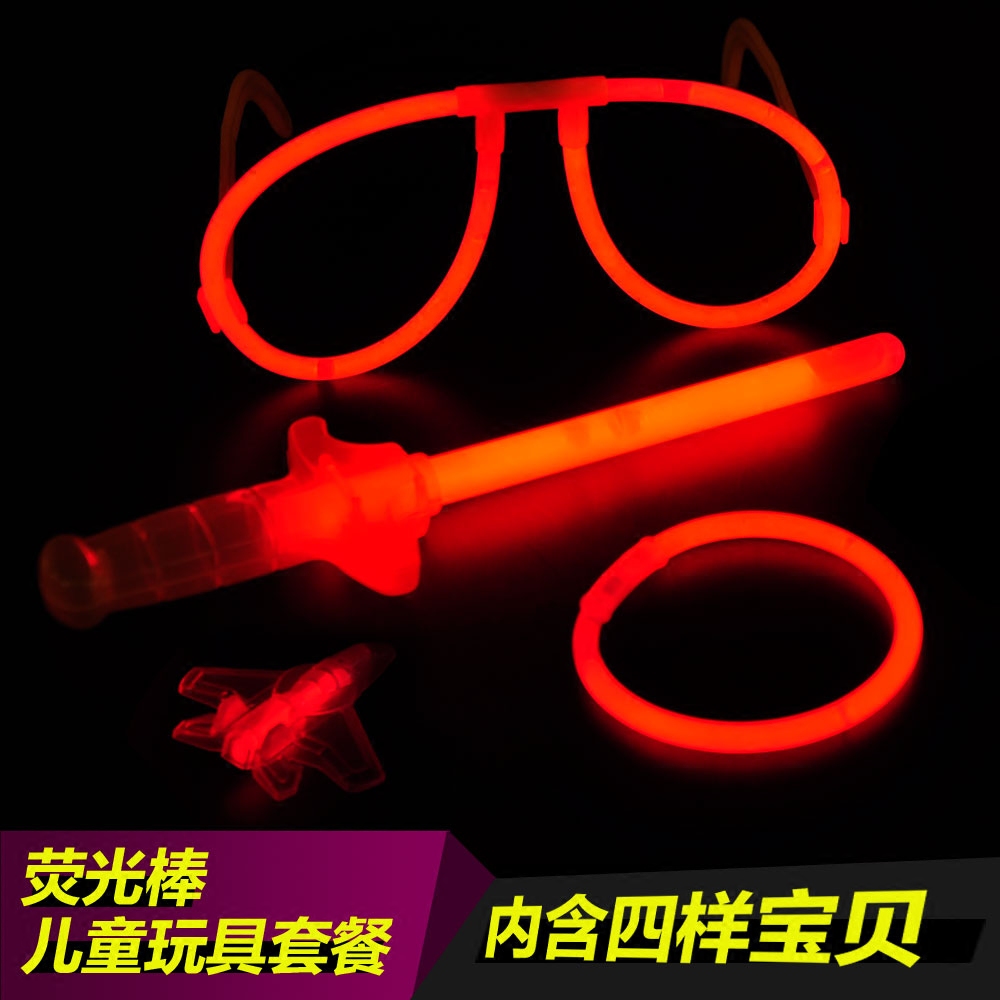 荧光棒套餐玩具套餐发光棒夜光棒儿童玩具系列节庆气氛道具套装在类目 节庆用品/礼品, 荧光棒中 - 来自Buy2taobao.com提供专业的淘宝代购服务