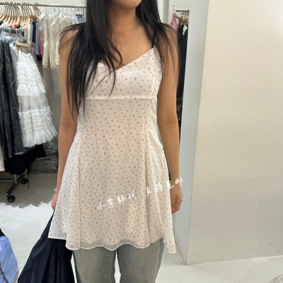 BAGUETTE-P韩国东大门 代购26春夏新款气质百搭碎花V领吊带连衣裙