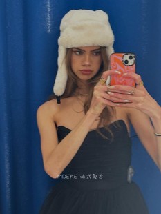 mdeke 雪绒花 秋冬新款毛绒保暖帽子女法式下雪天戴的护耳雷锋帽