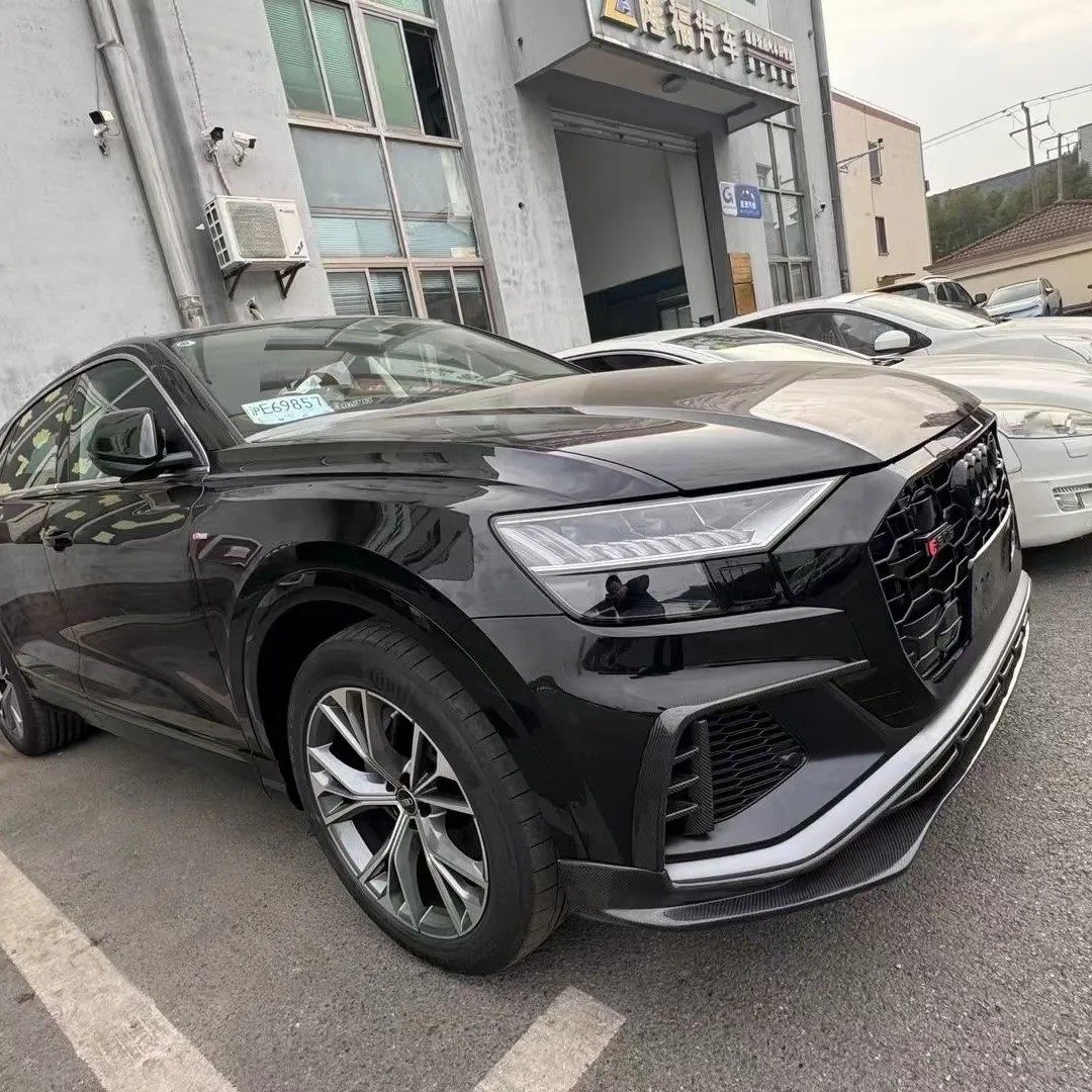 奥迪Q8升级ABT碳纤套件前唇后唇尾翼顶翼雾灯罩尾嘴