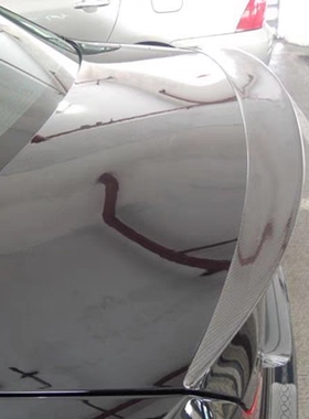 宝马1系改装件汽车升级包围三厢碳纤维E82 P款M4款尾翼排气扰流板