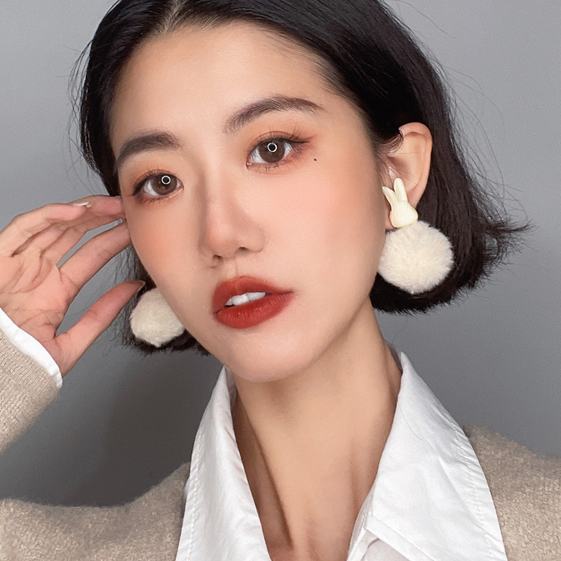80斤少女原创 复古可爱兔子奶油色毛球耳饰 毛茸茸银耳勾耳夹百搭,饰品/流行首饰/时尚饰品新,耳环,淘宝优惠券,粉丝福利购,淘宝优惠卷