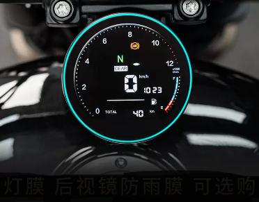 适用钱江闪350/宗申M250R/春风极核AE6摩托车仪表膜液晶仪表盘膜