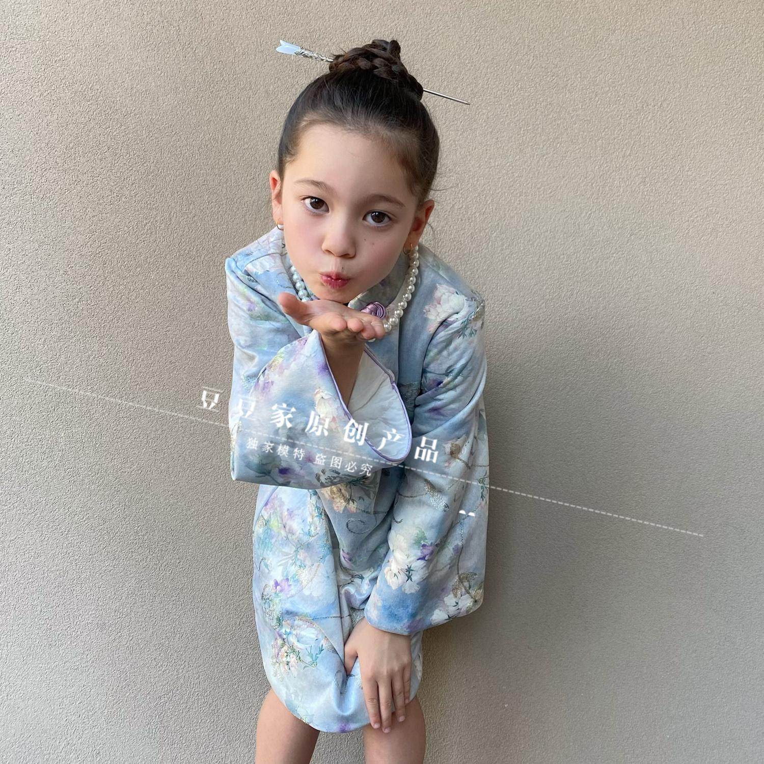 2026新款夹棉旗袍加厚洋气小公主古风外套女童国风儿童秋冬款年衣