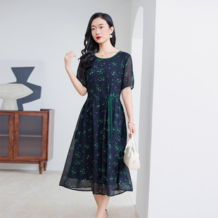 胖MM气质垂感优雅裙子 女装 2025年夏花色波嬉风印花短袖 连衣裙大码