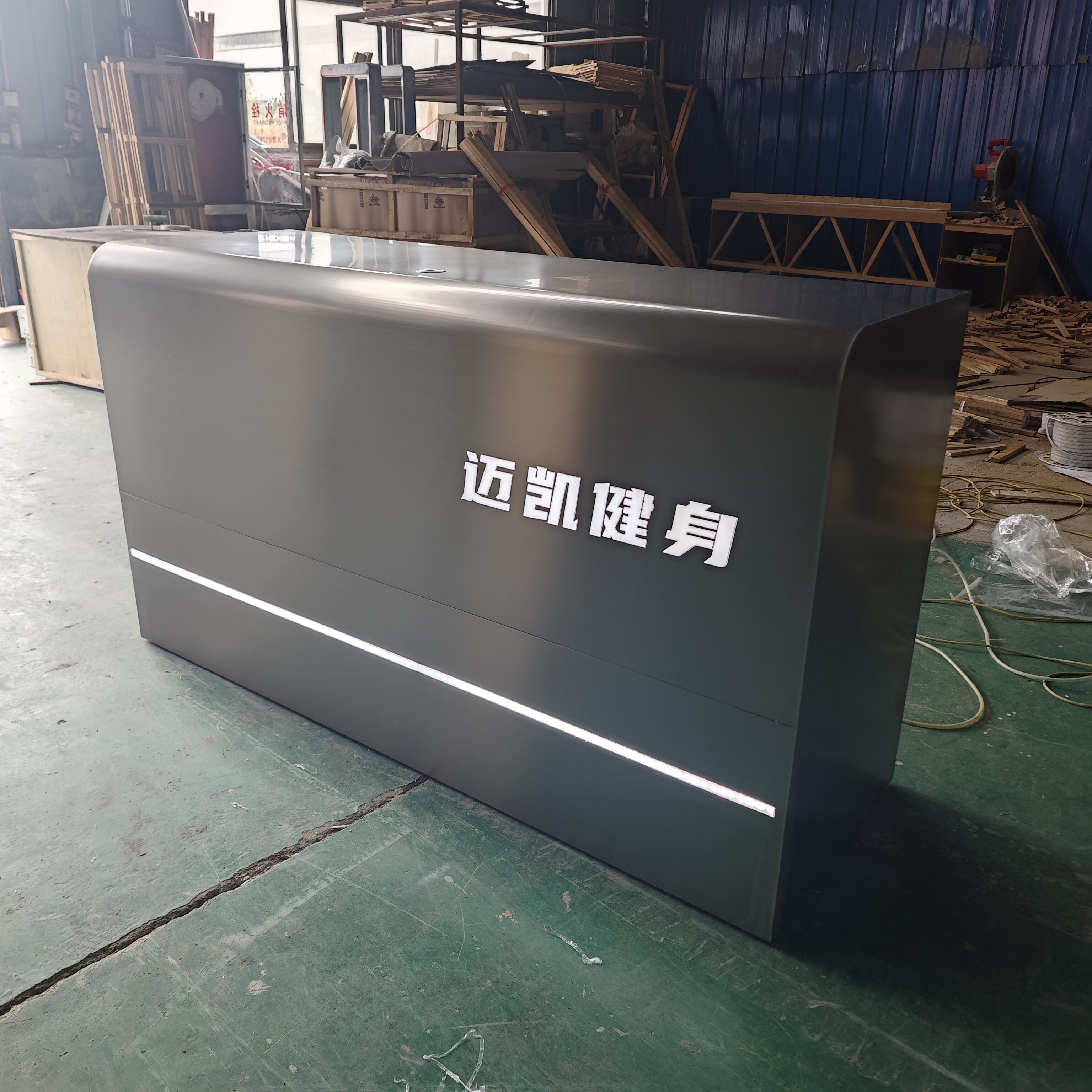 美容院前台接待台服装店不锈钢收银台简约现代美发店网红吧台展台