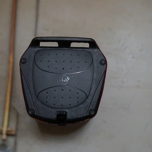 意大利GIVI尾箱快拆底坐快拆底板