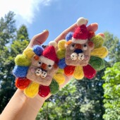 新品 出口日韩手工羊毛毡狮子王可爱胸针大衣毛衣围巾配饰圣诞礼物