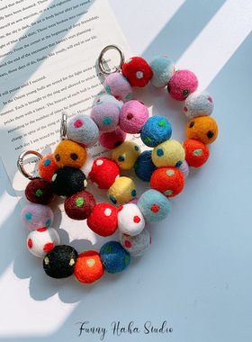 funny可爱羊毛毡彩色毛球包挂件创意手环带钥匙扣包包diy手工饰品