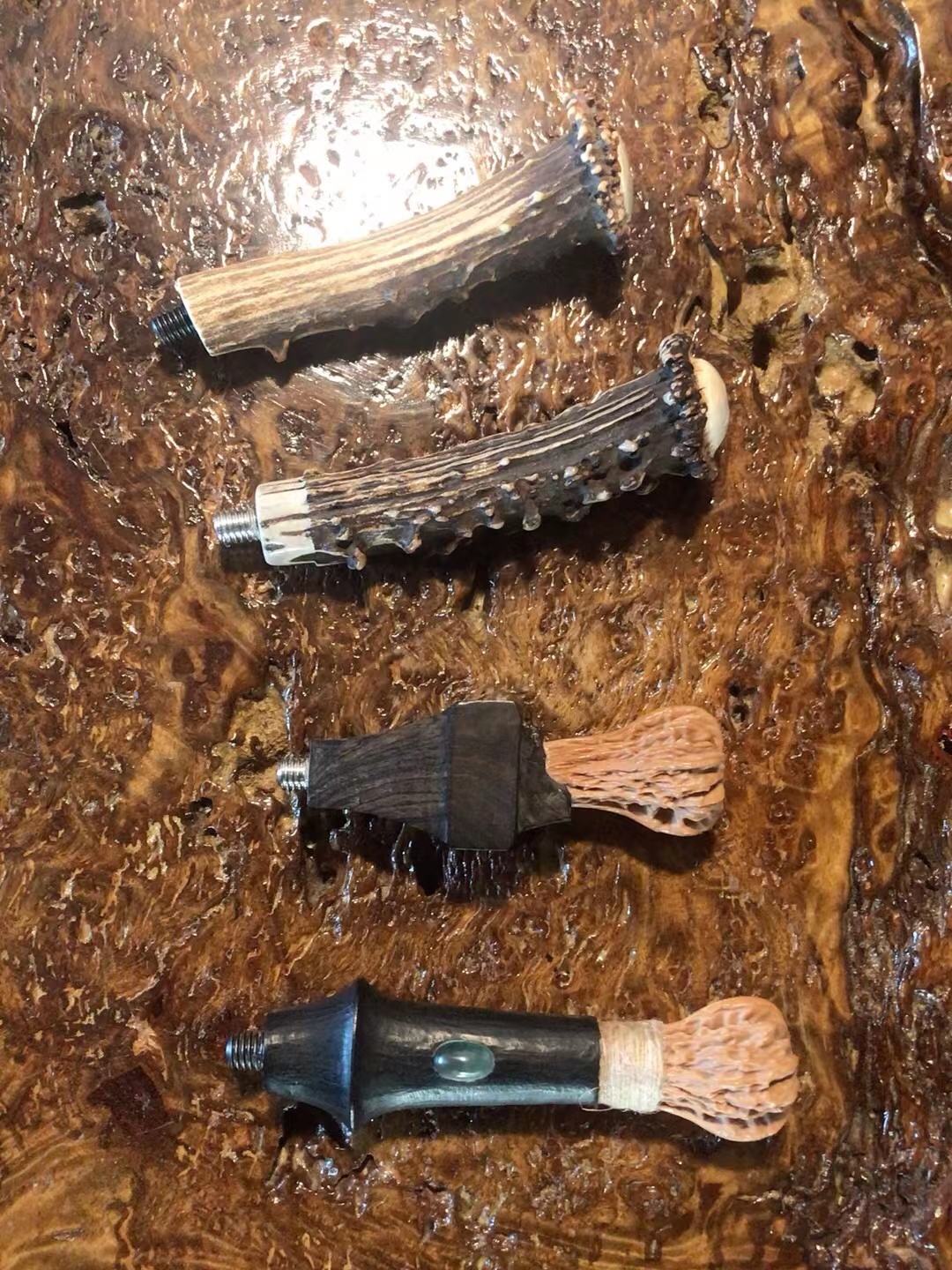 精美鹿角核桃原材质手工定制火漆柄,喜欢的可以询问客服,单个价