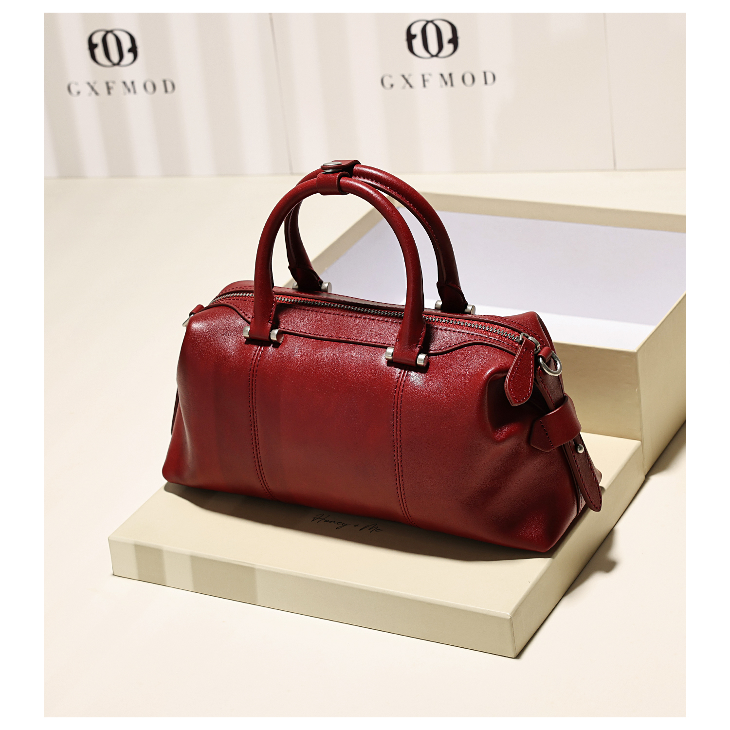 小众品牌真皮红色保龄球包女