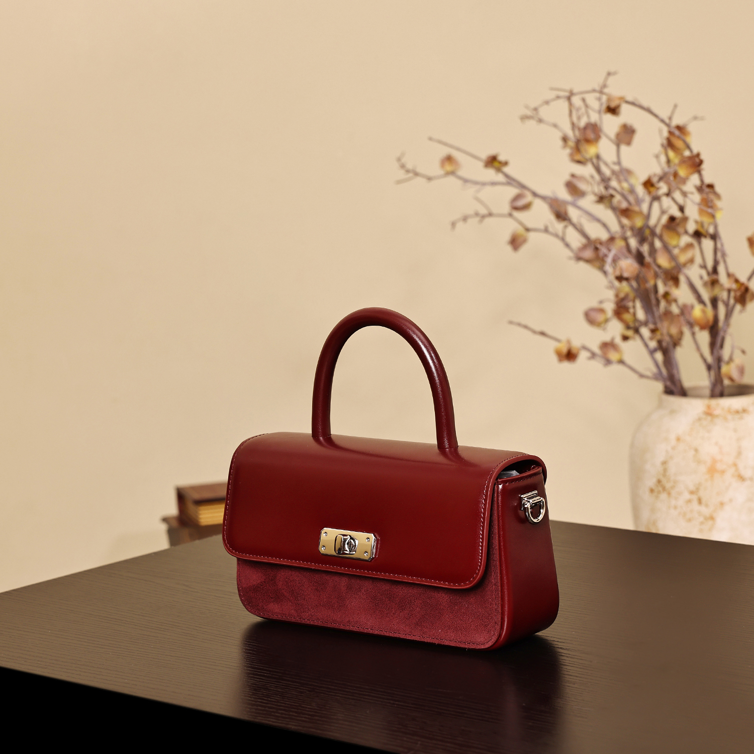 GXFMOD小众设计简约真皮小方包女2025秋冬新款轻奢气质手提斜挎包