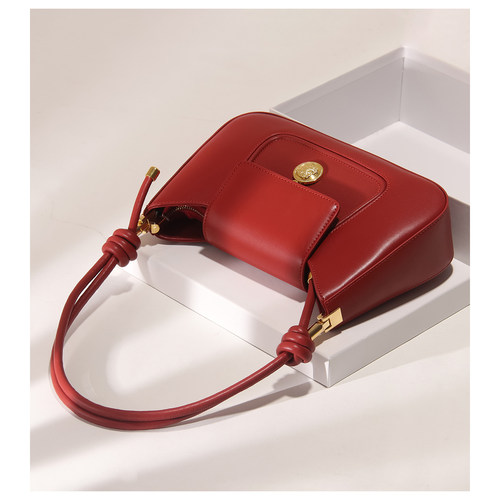 红色本命年新娘包结婚牛皮GXFMOD