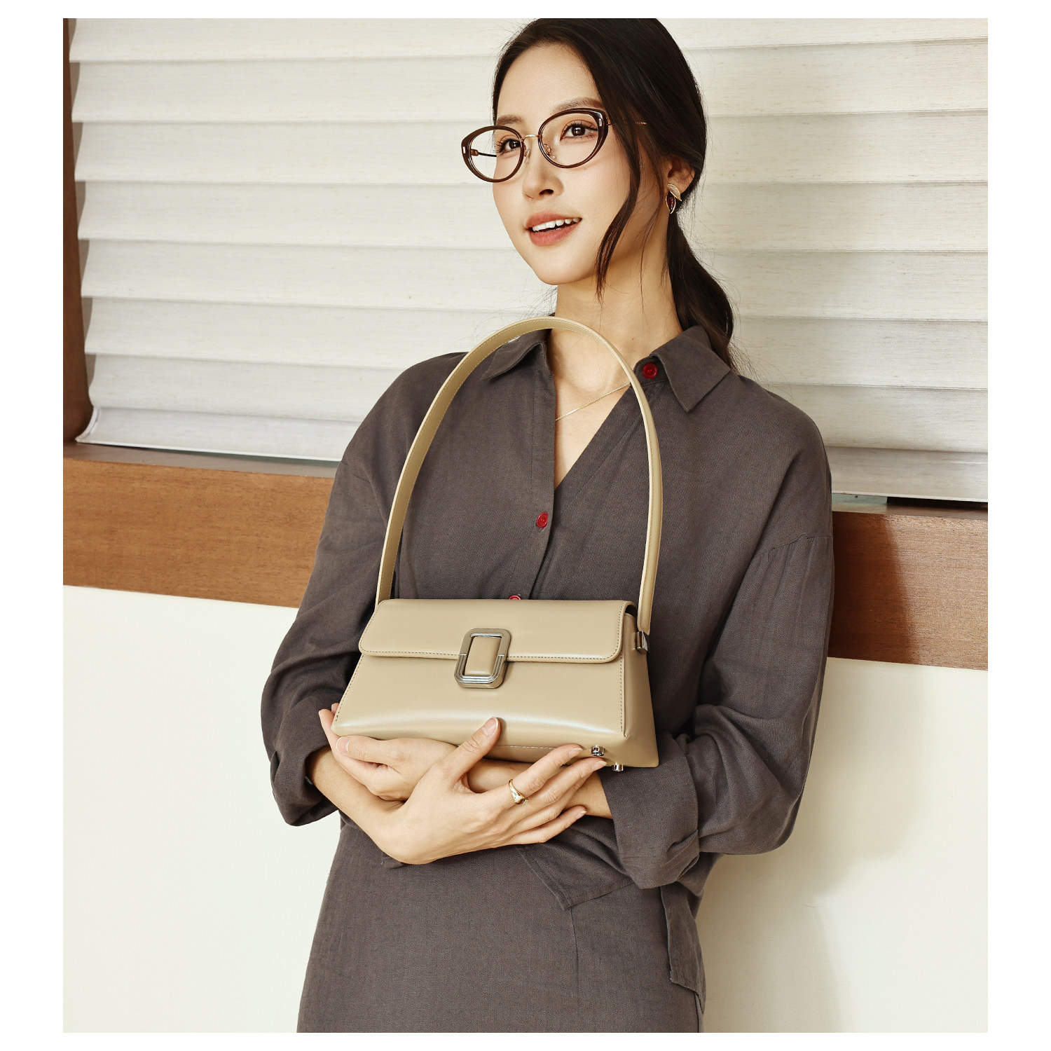 GXFMOD小众设计真皮法棍腋下包女2026早春新款贵气简约单肩斜挎包