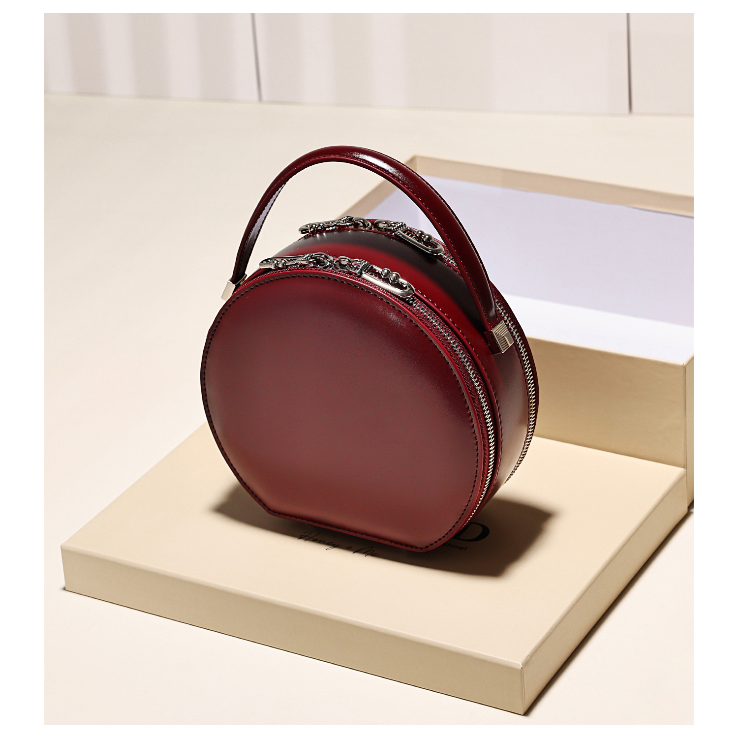 小众设计真皮小圆包女2025新款