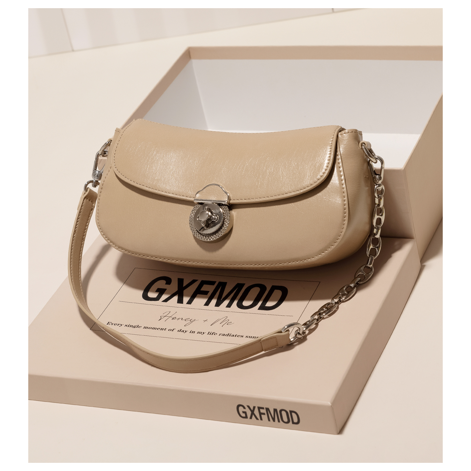 GXFMOD时尚链条腋下包包