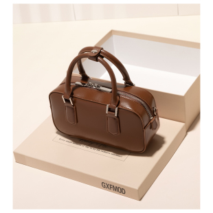 GXFMOD小众设计轻奢牛皮手提女包2025早秋新款复古单肩斜挎小方包