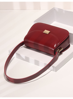 GXFMOD 新品原创牛皮马鞍包2026流行红色本命年女包ins单肩斜挎包