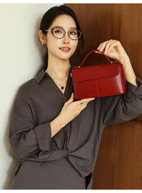 GXFMOD高级感红色洋气牛皮小方包包女2026春季新款轻奢时尚斜挎包