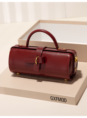 GXFMOD轻奢复古红色婚包女牛皮枕头包包2026早春高级感洋气新娘包