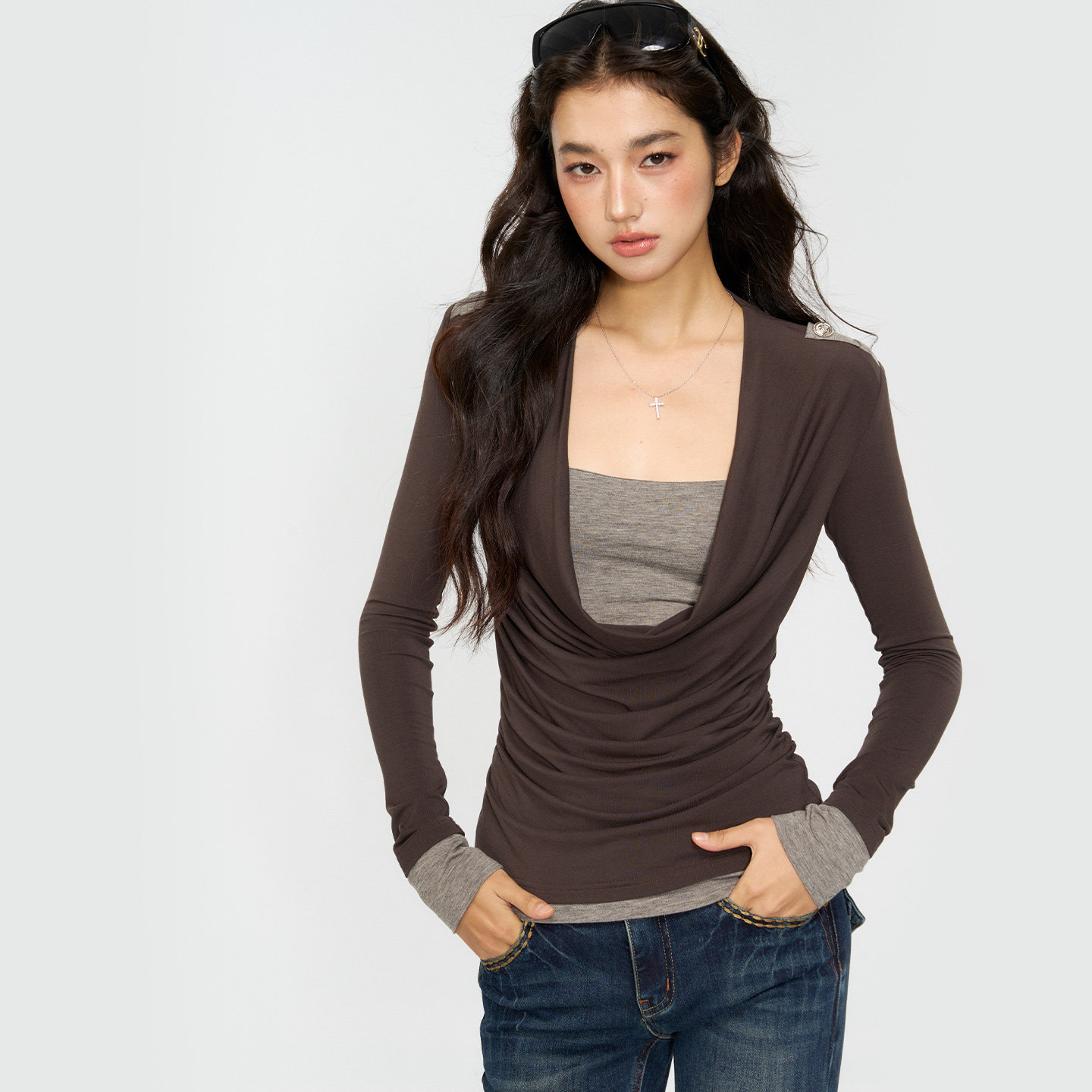 4muggle深灰色荡领撞色肩章上衣